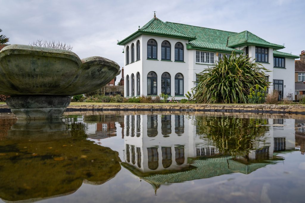 Art Deco House and Pond Art Deco House and Pond