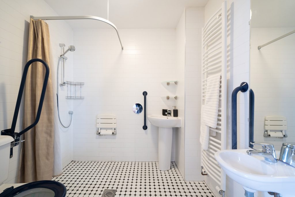 Mobility Bedroom 6 Wetroom Mobility Bedroom 6 Wetroom